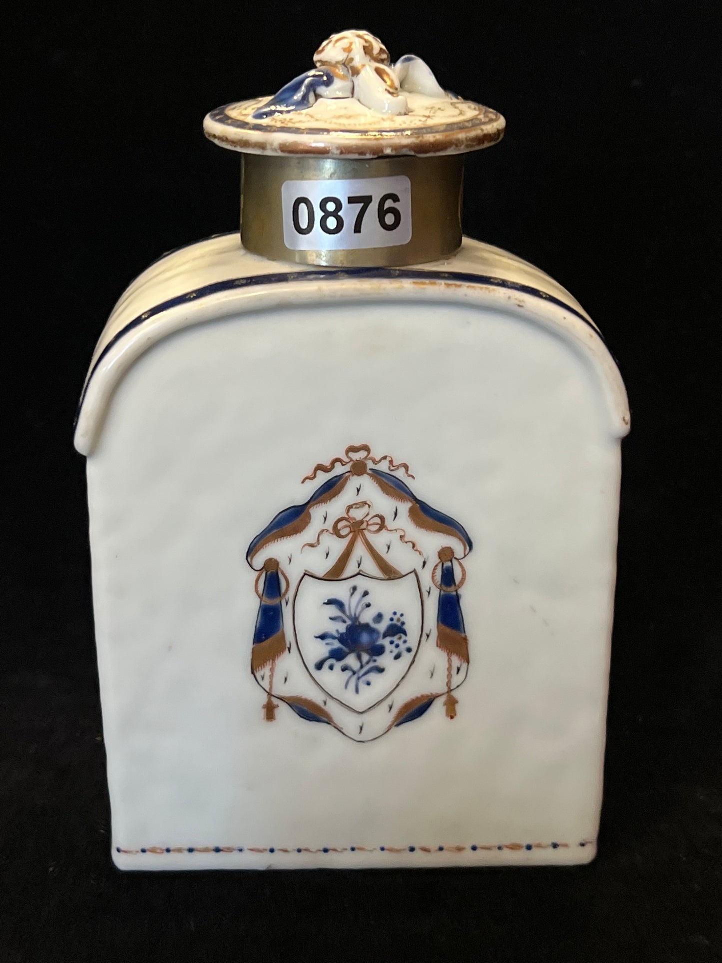 0876 18thC Chinese Export Famille Rose Armorial  Porcelain Tea Caddy