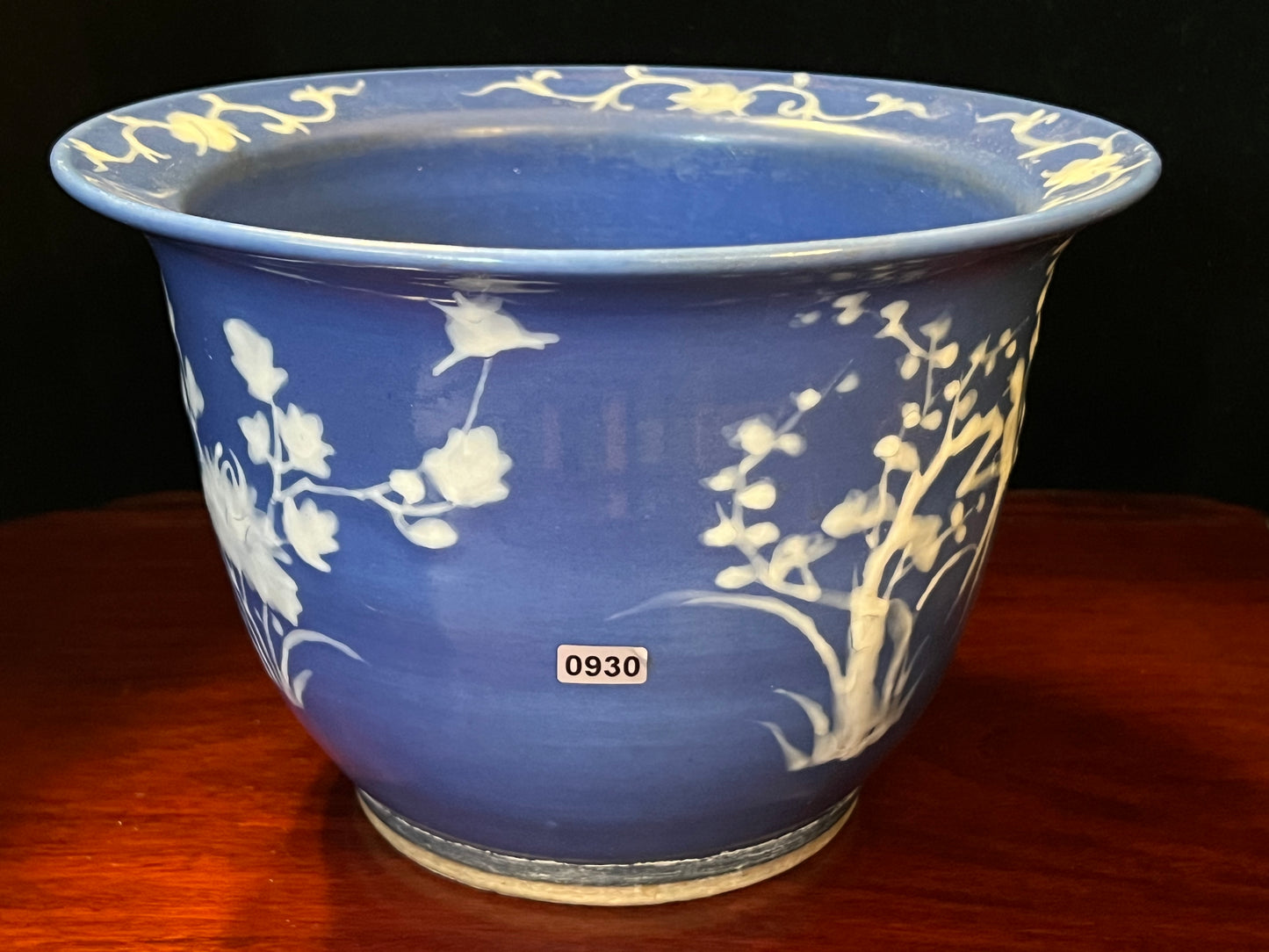 Antique Chinese Blue and White planter pot