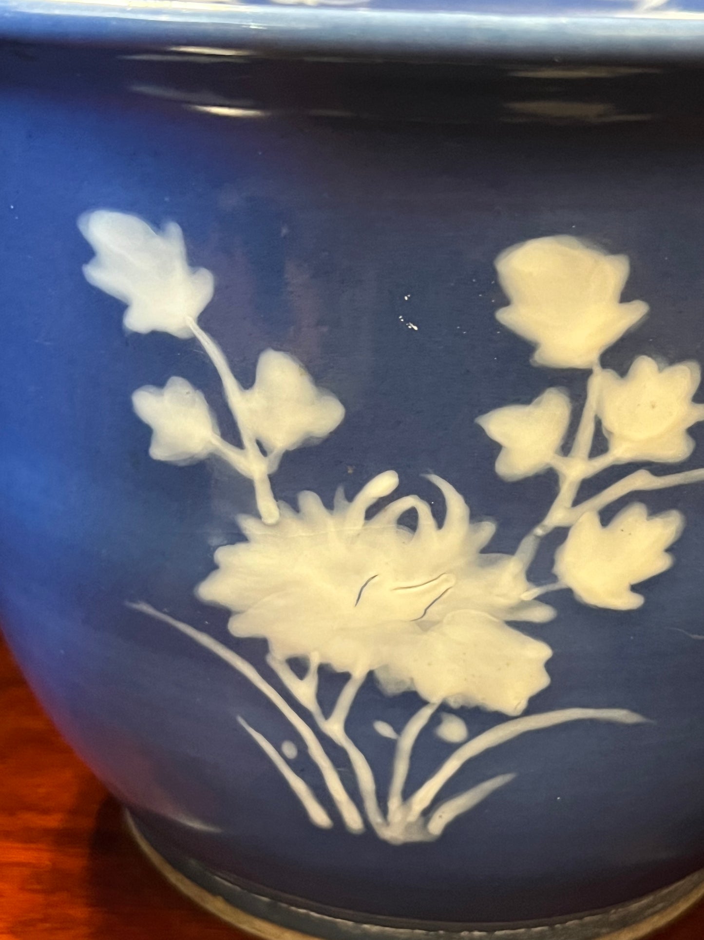 Antique Chinese Blue and White planter pot